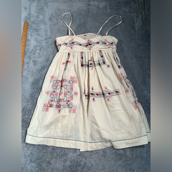 Free People Dresses & Skirts - Free people embroidered Dress small baby doll mini